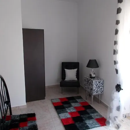 Holidays - Centro - Praia Semesterbostad *